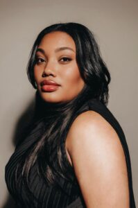 Portrait of soprano Jasmin Ward