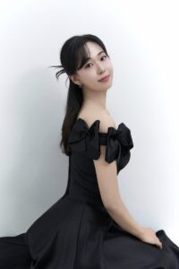 Portrait of soprano Luna Seongeun Park