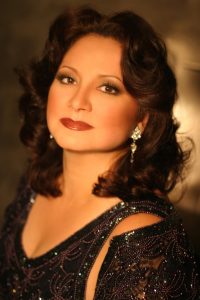 Portrait of soprano Rachel Rosales